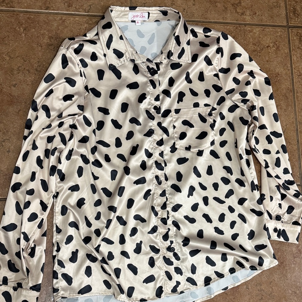 Women's Polka Dot Blouse